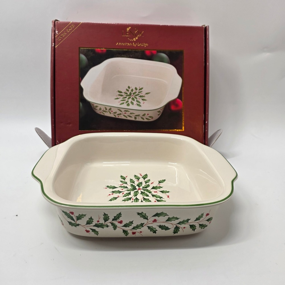 Lenox Holiday Large Square Baker 11.25in Holly Berry Stoneware Casserole 817816